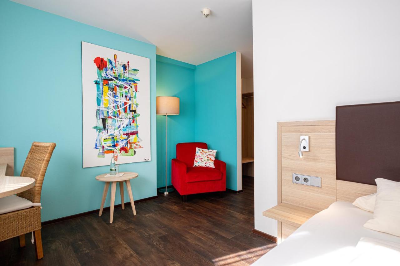 Hotel Am Froschbaechel Buhl Bagian luar foto