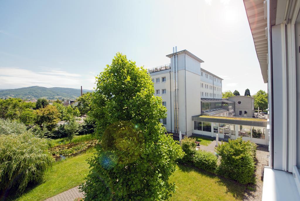 Hotel Am Froschbaechel Buhl Bagian luar foto